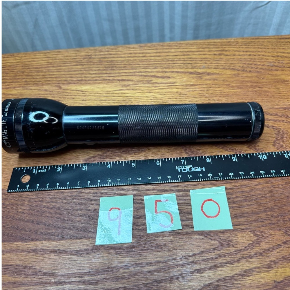 Maglite 2D Cell Flashlight WORKS black batteries not included‎ name engraved